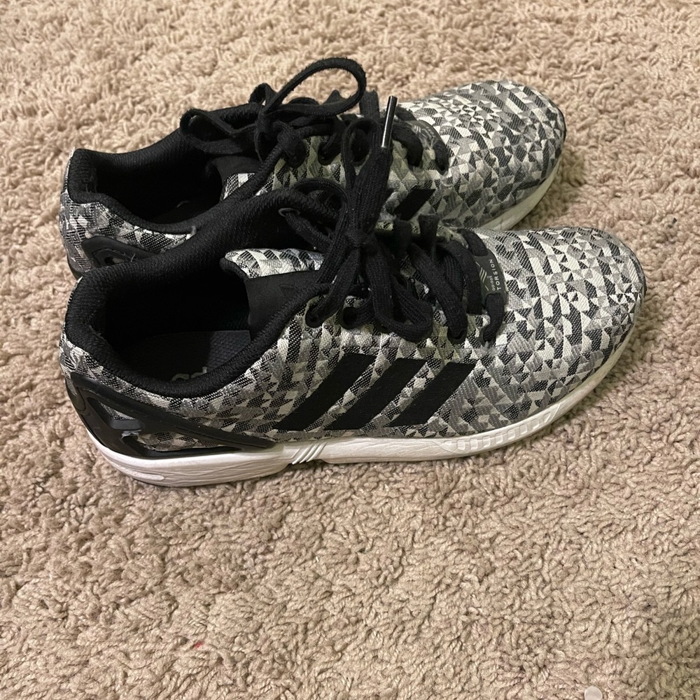 Adidas ZX Flux- black and white size 8.5